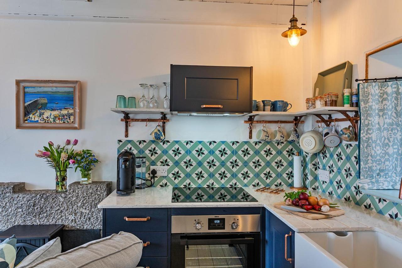 Finest Retreats - Cosy Mousehole Cottage With Sea Views エクステリア 写真