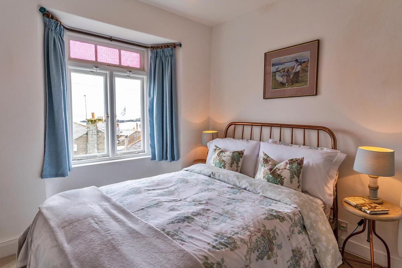 Finest Retreats - Cosy Mousehole Cottage With Sea Views エクステリア 写真